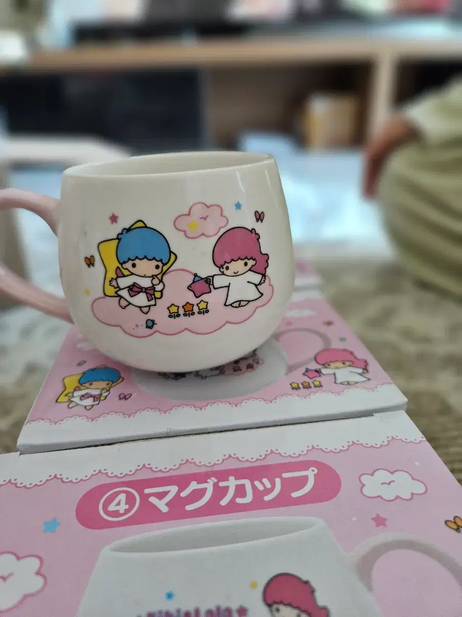 thumbnail-4